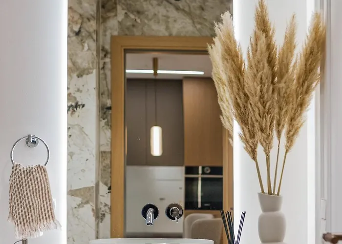 Апартаменти Sea & Pine *