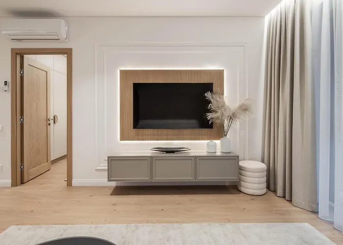 Sea & Pine Апартаменти Паланга